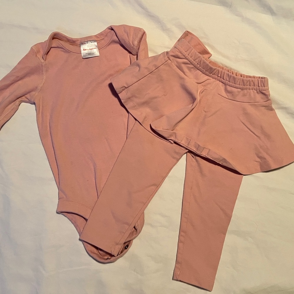 Pink onesie and tutu leggings